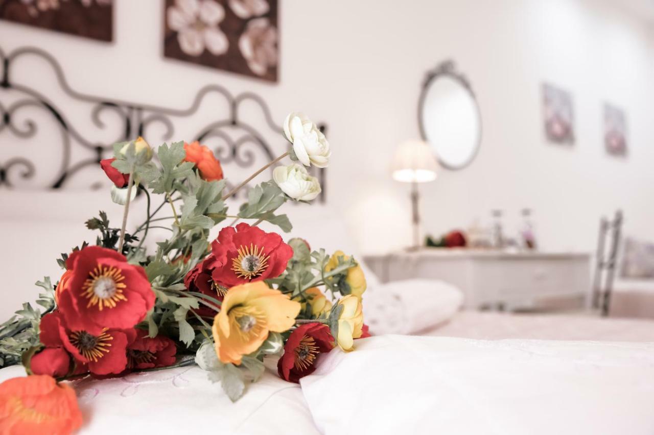 "Suliscenti" Dimora Siciliana B&B อาโวลา ภายนอก รูปภาพ